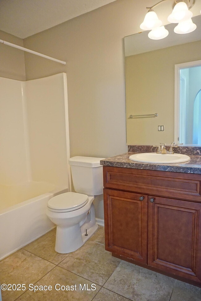 Building Photo - 1758 Tradewinds Ave SE