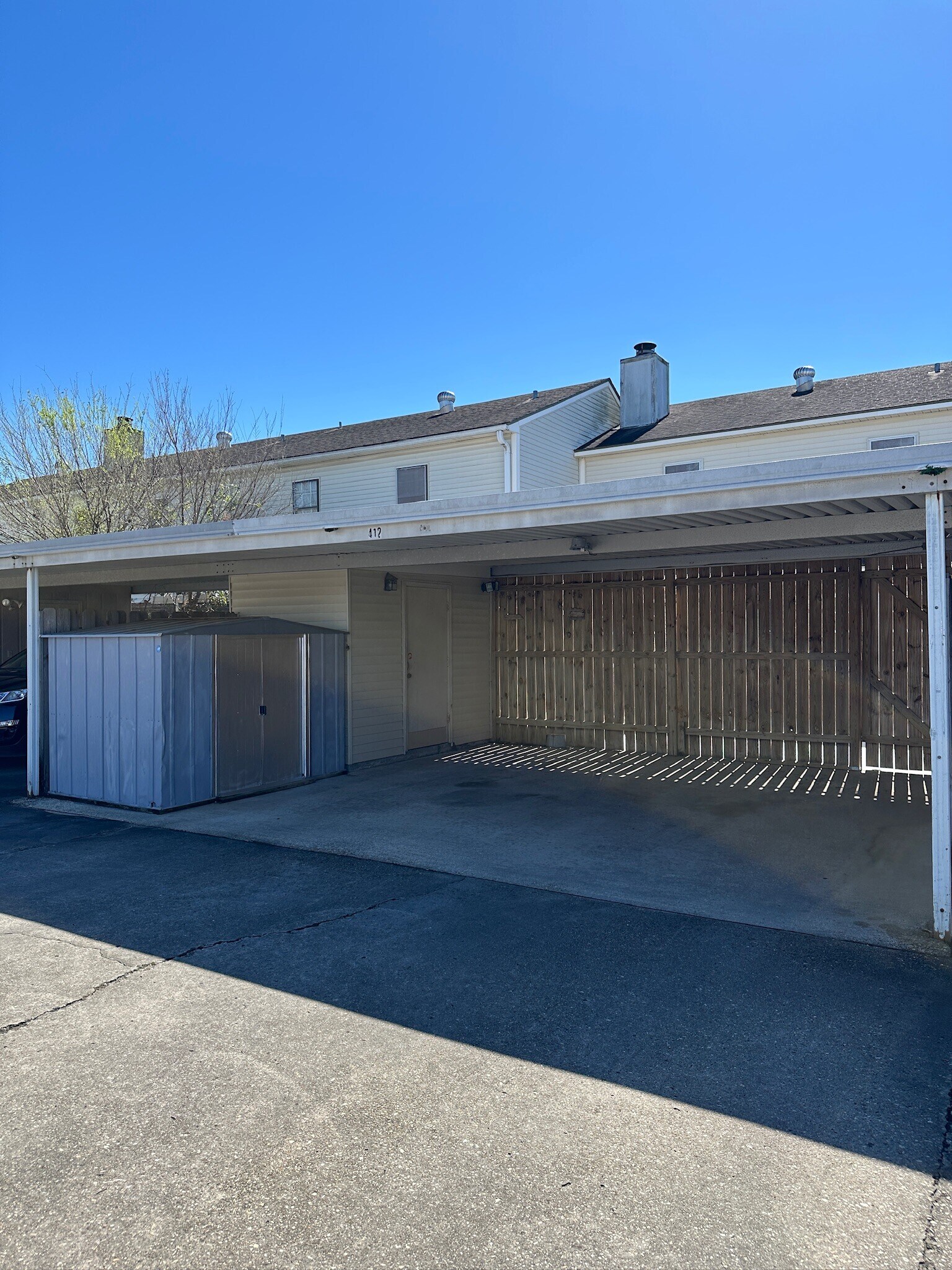 Covered Parking - 412 Cane Dr