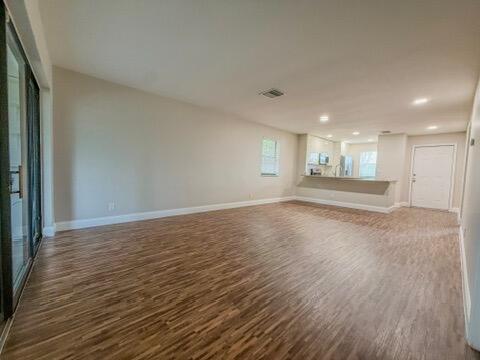 Building Photo - 3100 N Dixie Hwy