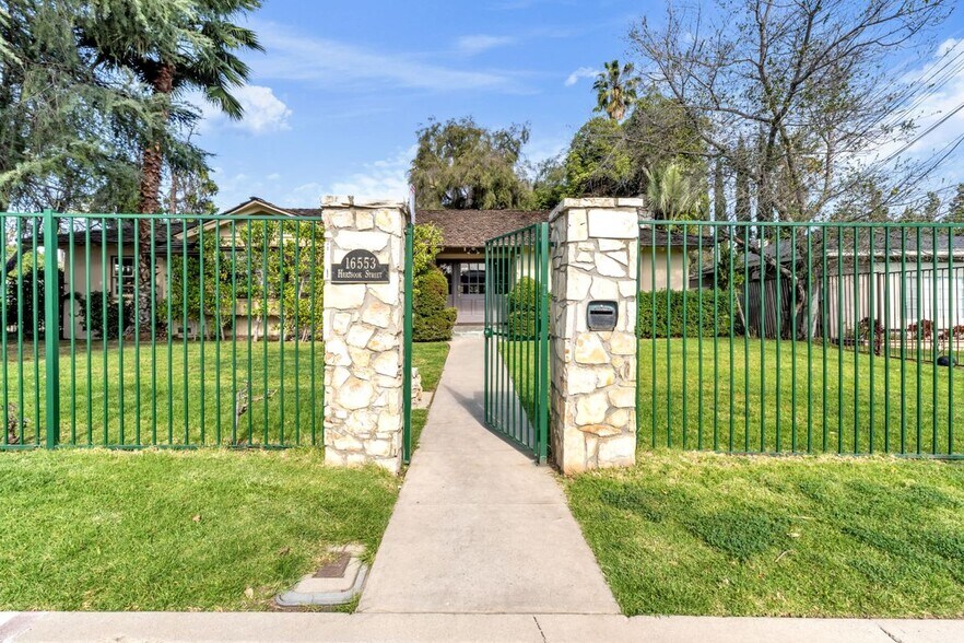 Building Photo - 16553 Hartsook St