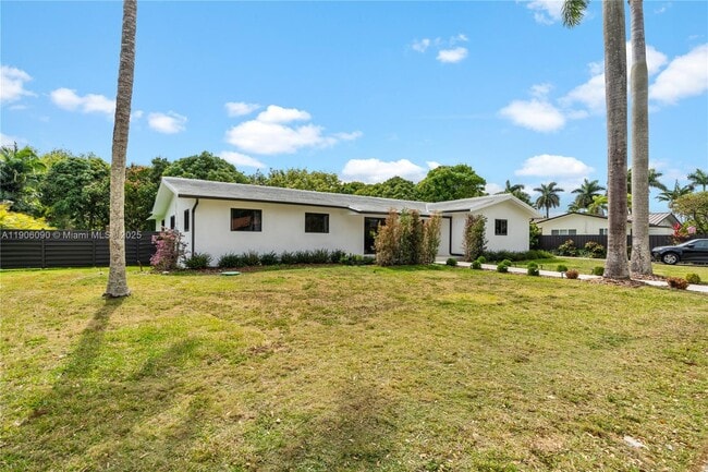 Building Photo - 9600 SW 147th St