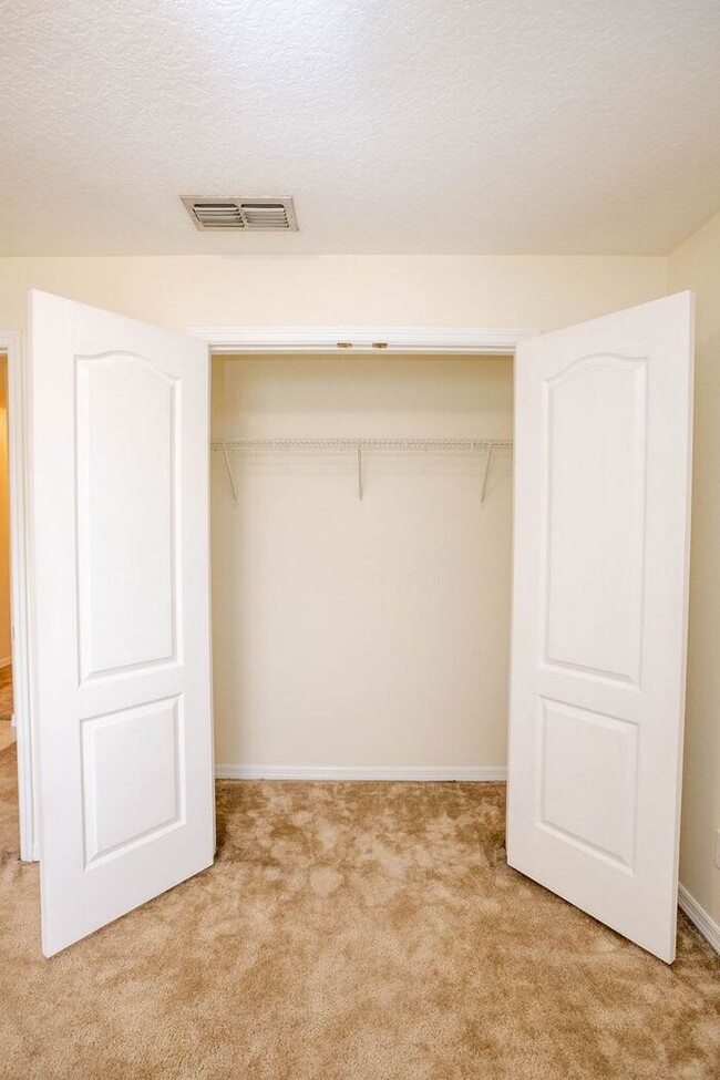 Building Photo - Single family home in Keystone Pointe, St....