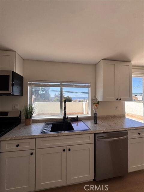 Building Photo - 1734 Prospect Ave