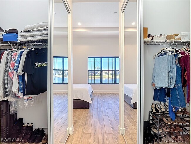 Building Photo - 5023 Salerno St