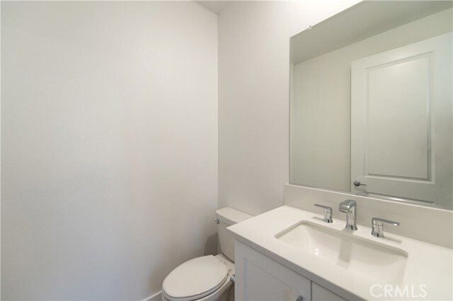 Building Photo - 548 Mulligan