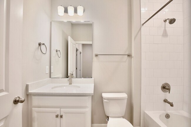 Building Photo - 6491 Cyrils Dr