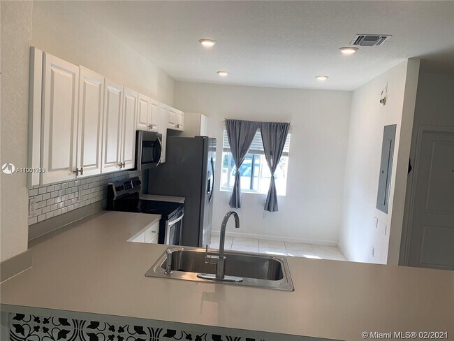 Building Photo - 2821 NW 180th St