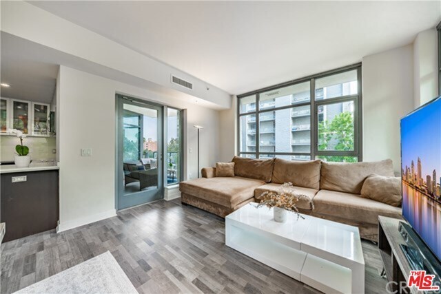 Building Photo - 1441 Ninth Ave