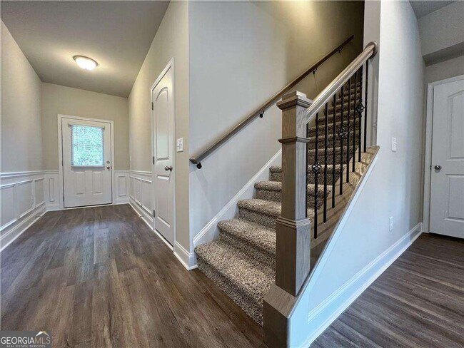 Building Photo - 500 Rockfern Ct