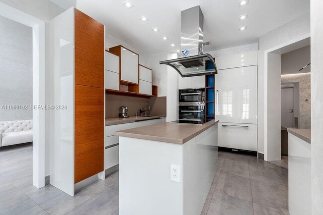 Building Photo - 3949 194th Ln