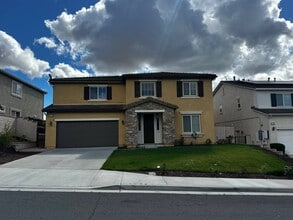 Building Photo - 1242 Bellingham Dr