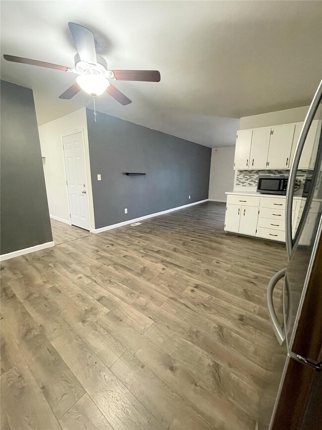 Building Photo - 712 Juniper Dr