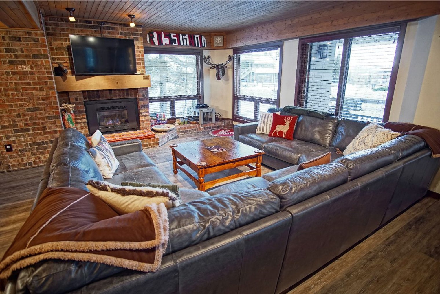 Building Photo - 2286 Apres Ski Way