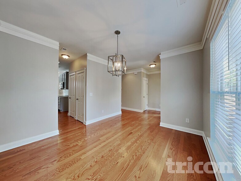 Building Photo - 13825 Connell Green Dr