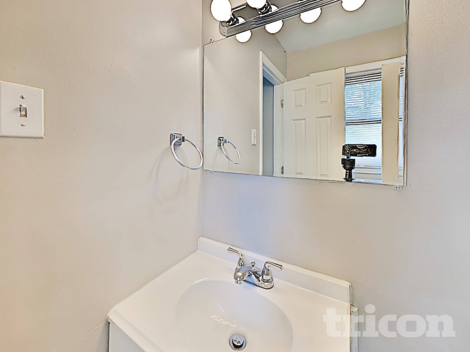 Building Photo - 1133 Penrose Ln