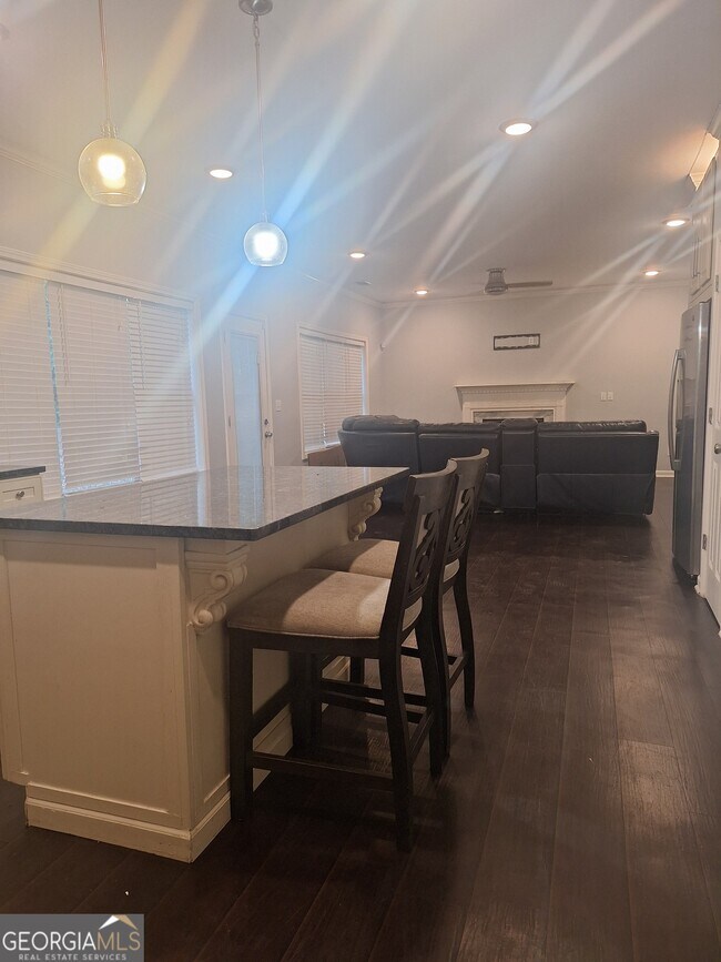 Building Photo - 1450 Scenic Brook Tr SW