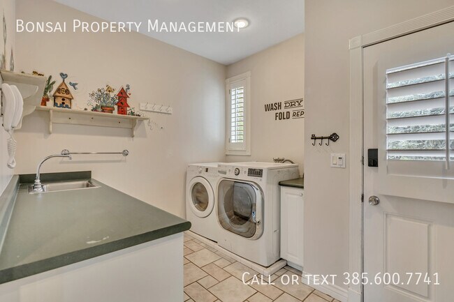 Building Photo - 11291 Palisade View Dr