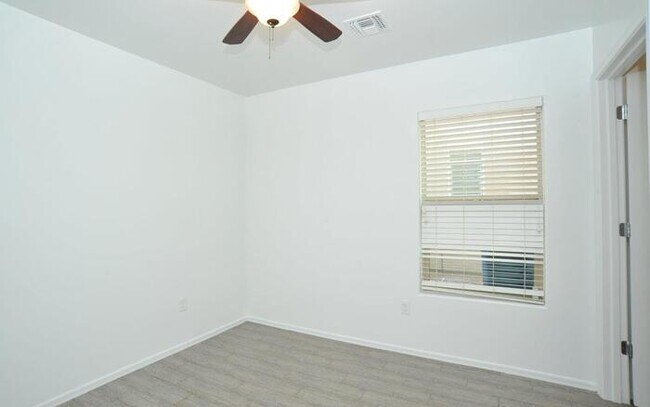 Building Photo - Beautiful Vail Area Home