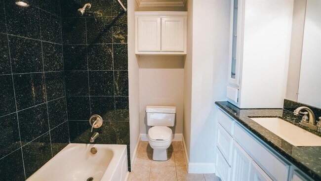 Building Photo - 4144 Greystone Way