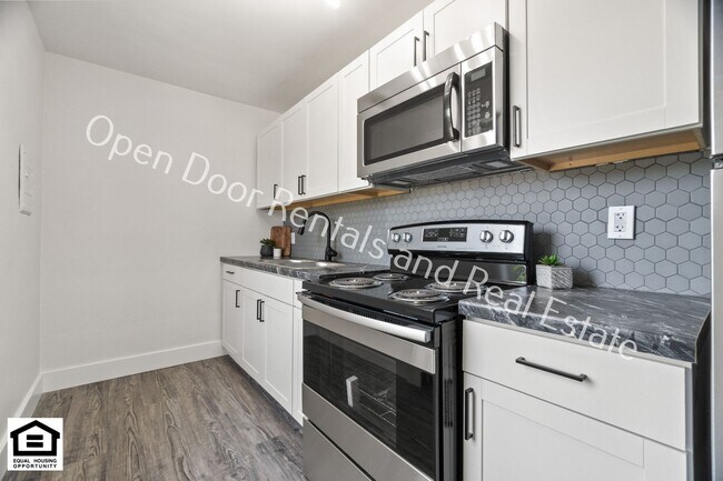 Building Photo - 1823 Griswold Dr