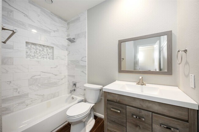 Building Photo - 3419 Crosby Landing