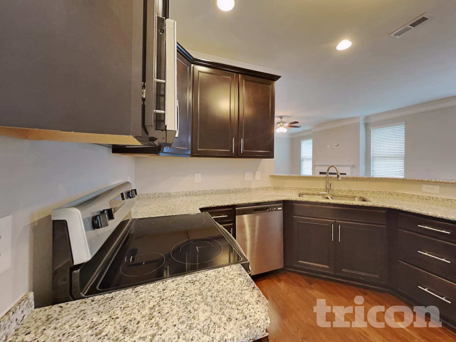 Building Photo - 2203 Wise Owl Dr