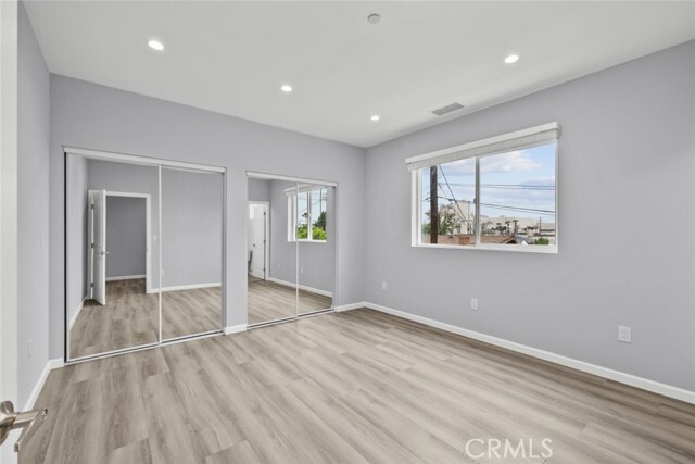 Building Photo - 15836 Eccles St