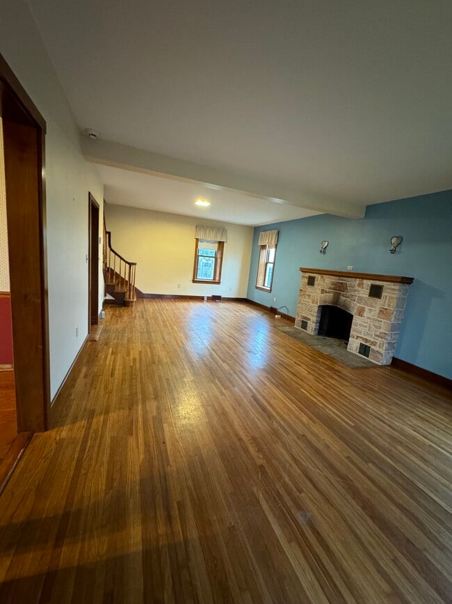 Building Photo - 2813 Guilford Spring Rd