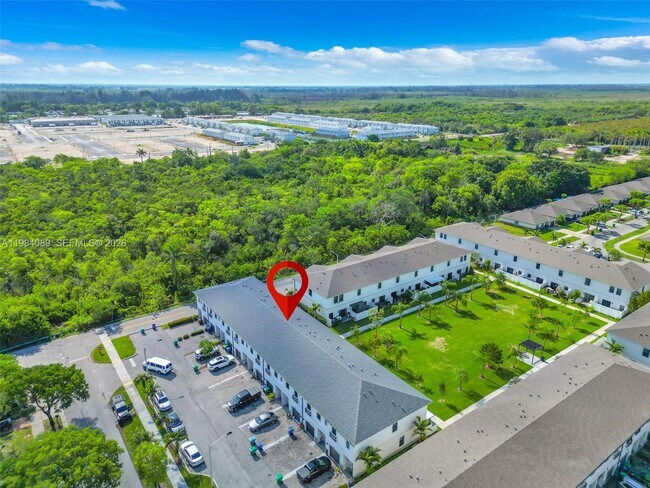 Building Photo - 617 SW 11th St