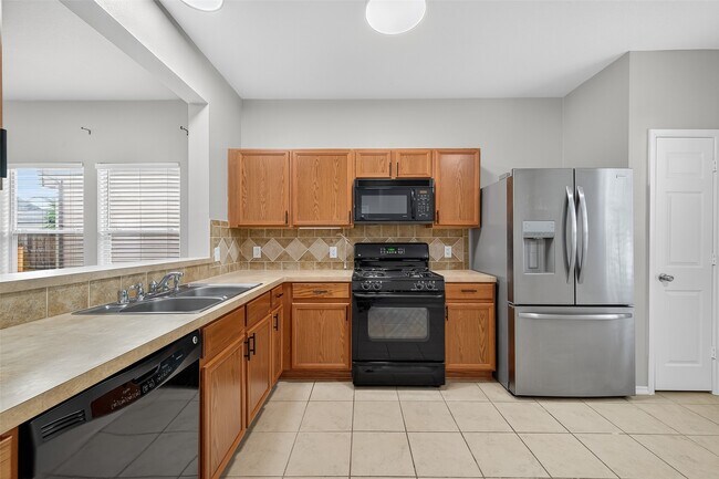 Building Photo - 16707 Pine Castle Dr