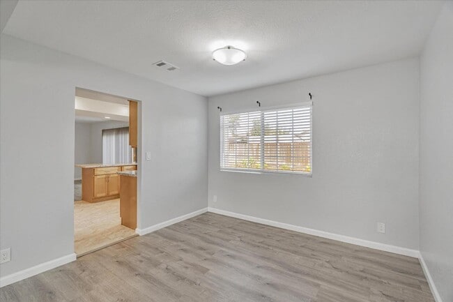 Building Photo - 2896 Tuers Rd