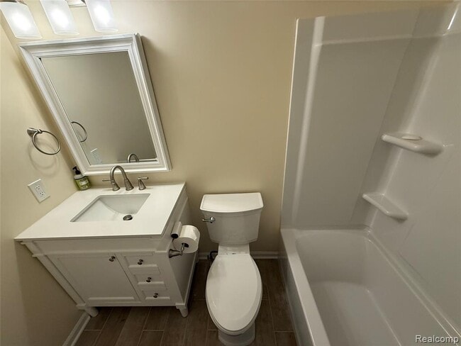 Building Photo - 1437 Mariner Dr