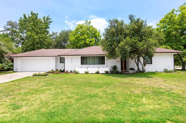 Building Photo - 6306 Pineshade Ln