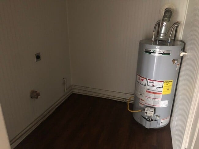 Building Photo - Remodeled Sunset Acres Home