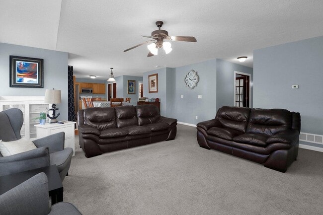 Building Photo - 224 Rockmill St