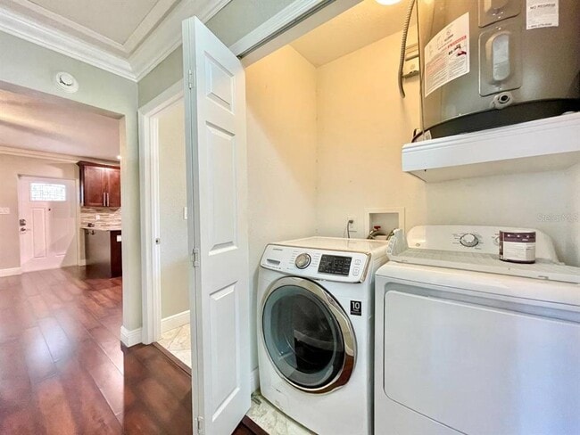 Building Photo - 909 N Excelda Ave