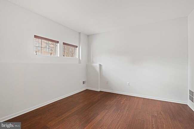 Building Photo - 46223 Wales Terrace