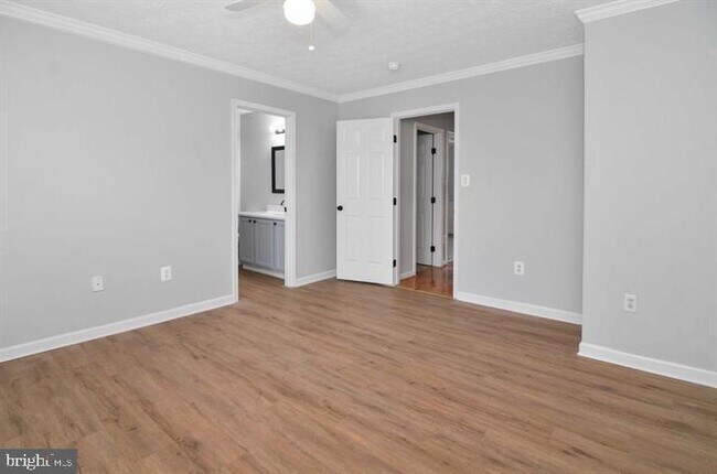 Building Photo - 8534 Pine Meadows Dr