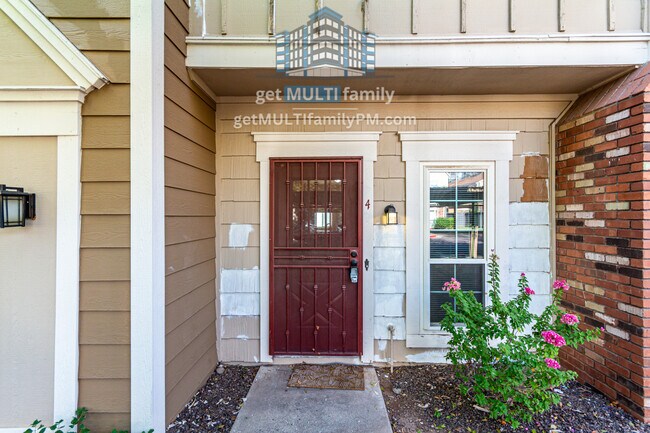 Building Photo - 18818 N 34th Dr