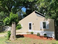 Building Photo - 7609 N 60th St