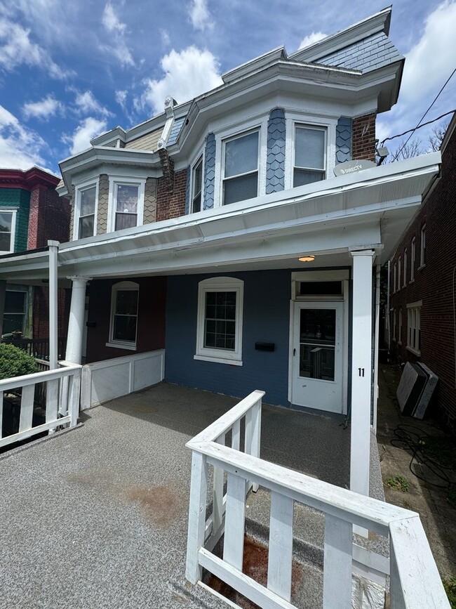 Primary Photo - Rare! Five bedroom home with GARAGE!