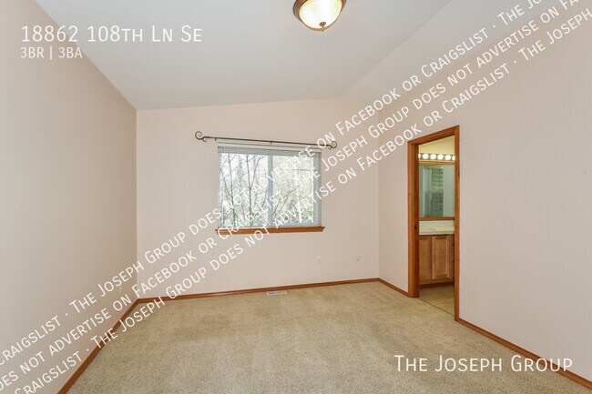 Building Photo - 18862 108th Ln SE