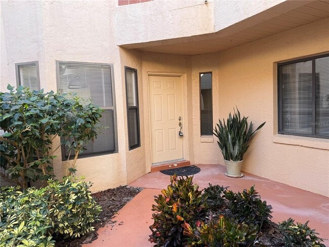 Building Photo - 7522 Sugar Bend Dr