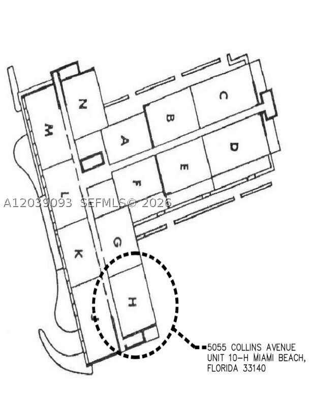 Building Photo - 5055 Collins Ave