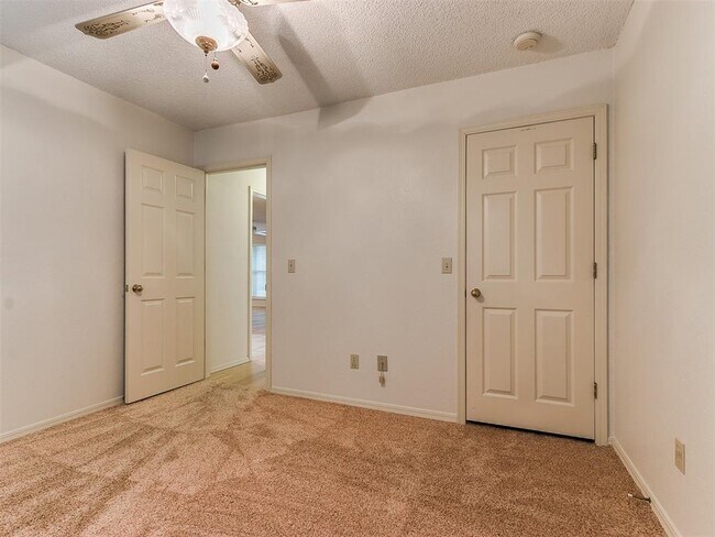 Building Photo - 11317 Windmill Pl