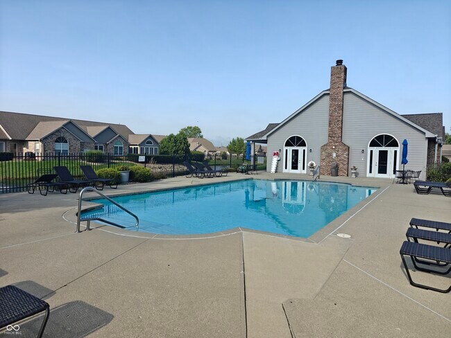 Building Photo - 2392 Steeple Chase