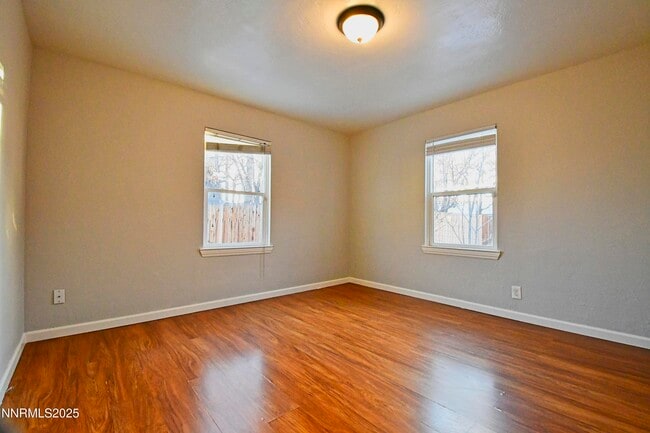 Building Photo - 1607 H St