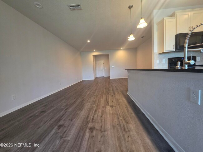 Building Photo - 7026 Butterfly Ct