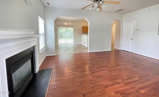 Building Photo - 3137 Rendezvous Dr