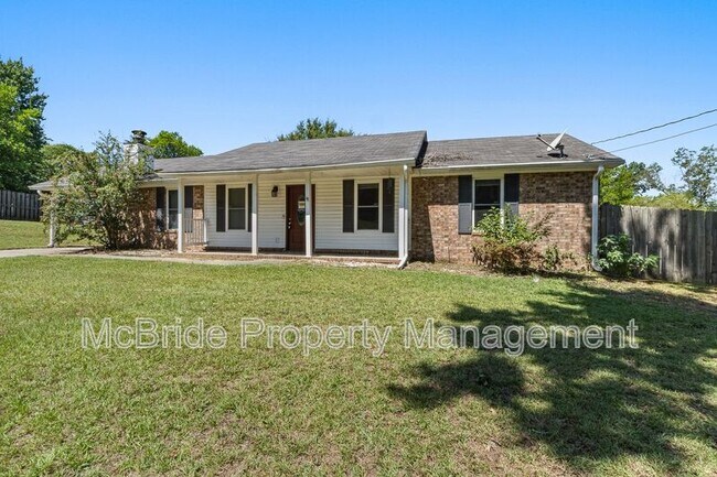 Building Photo - 4009 Royal Oaks Ct